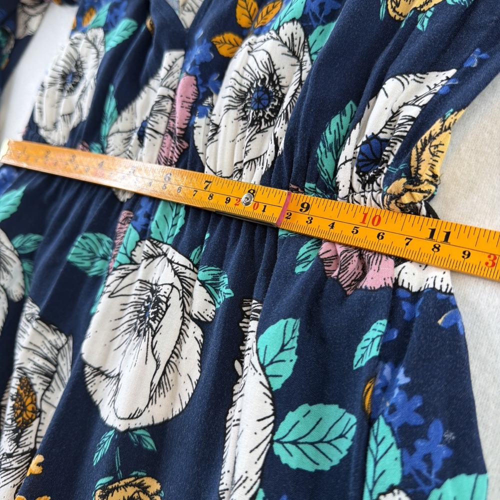 Band of Gypsies Womens XS Floral Jumpsuit Navy Wide Leg Tie Front Boho - Picture 10 of 11